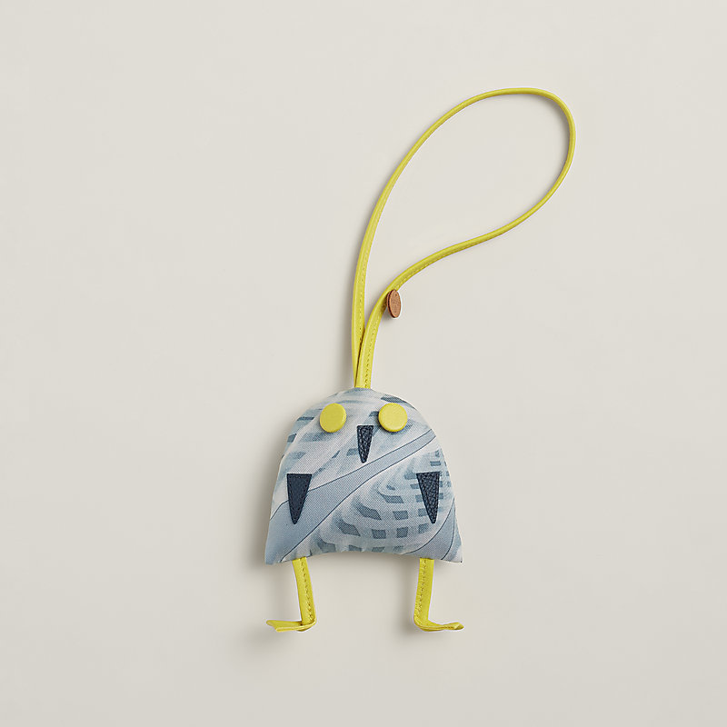 チャーム《イブトン》 - マロン | Hermès - エルメス-公式サイト